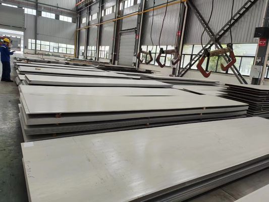 لوحات معدنية مضادة للانزلاق من الفولاذ المقاوم للصدأ AiSi ASTM 317L 310S صفائح من الفولاذ المقاوم للصدأ