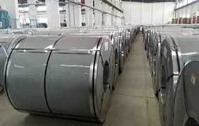 ASTM SUS304 لفائف الفولاذ المقاوم للصدأ 8K السطح المدرفلة على الساخن على البارد